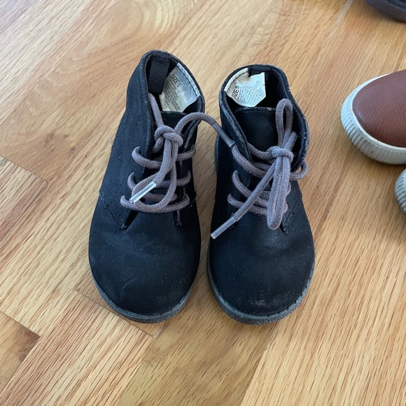 ❄️Zara & Carter’s Kids Shoes - Black and Brown - Picture 7 of 11